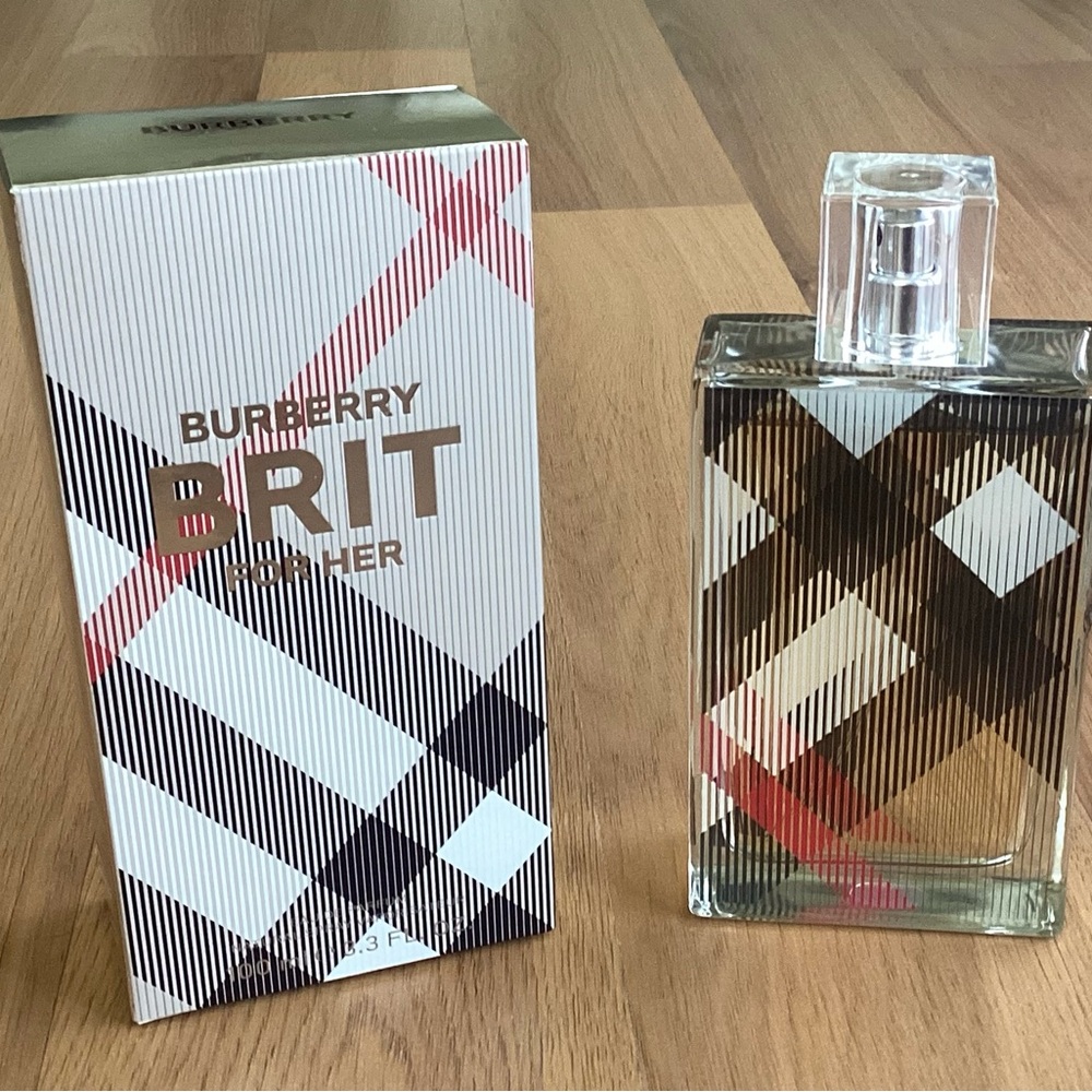 Burberry Brit For Her eau de parfum 100ml 3.3 FL.OZ. 99% full in box